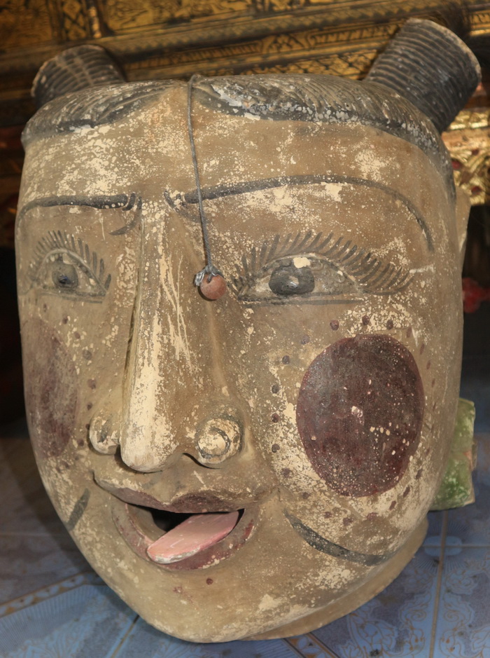 Giant Marionette head