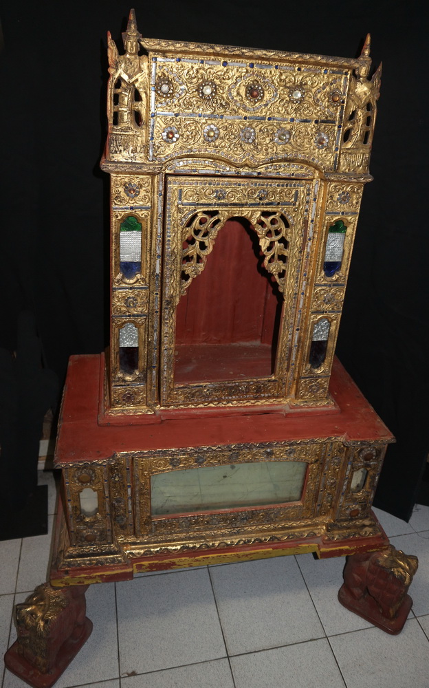Temple cabinet