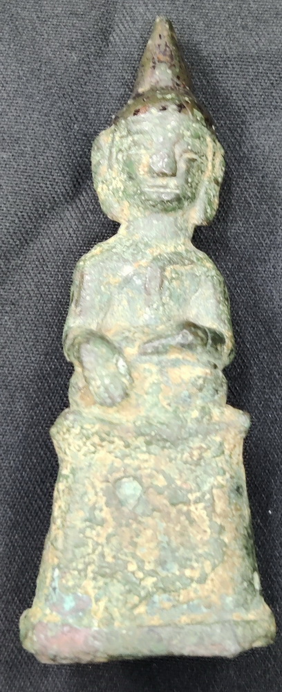Lao Buddha giant amulet