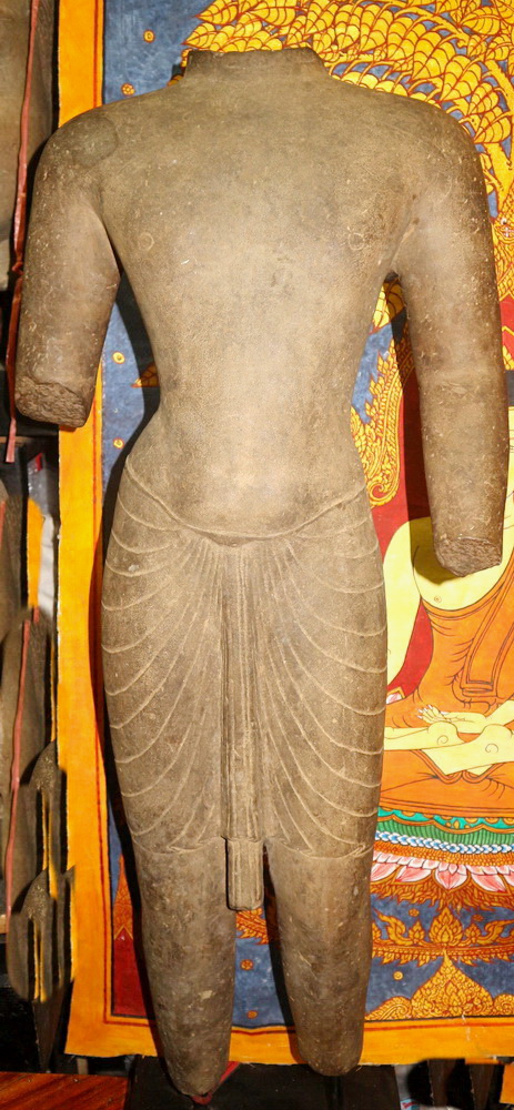 Khmer Vishnu deity