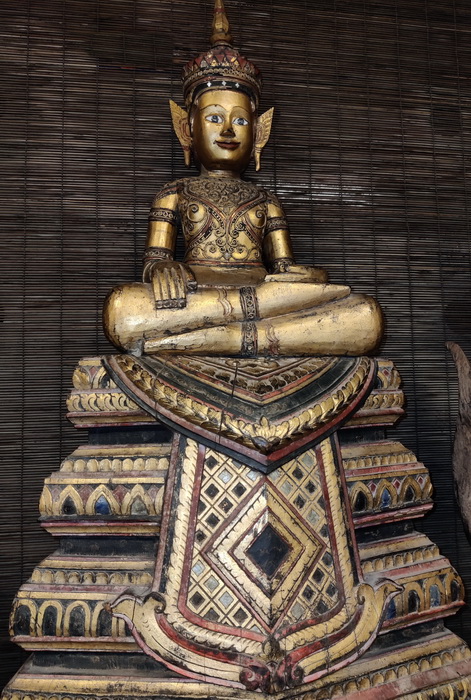 Post Angkorian Khmer Buddha 