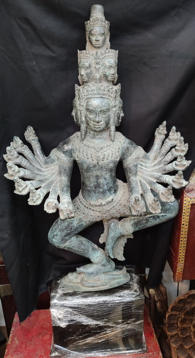 Thousand armed Avalokiteshvara