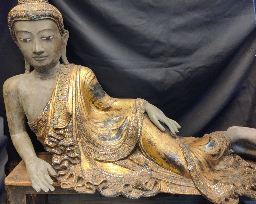 Reclining Mandalay Buddha