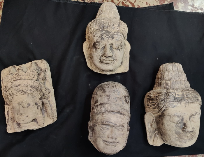 Khmer heads (sold by one)