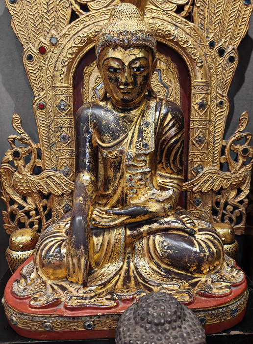 Mandalay Buddha