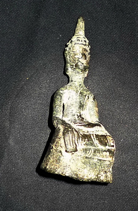 Lao Buddha big amulet