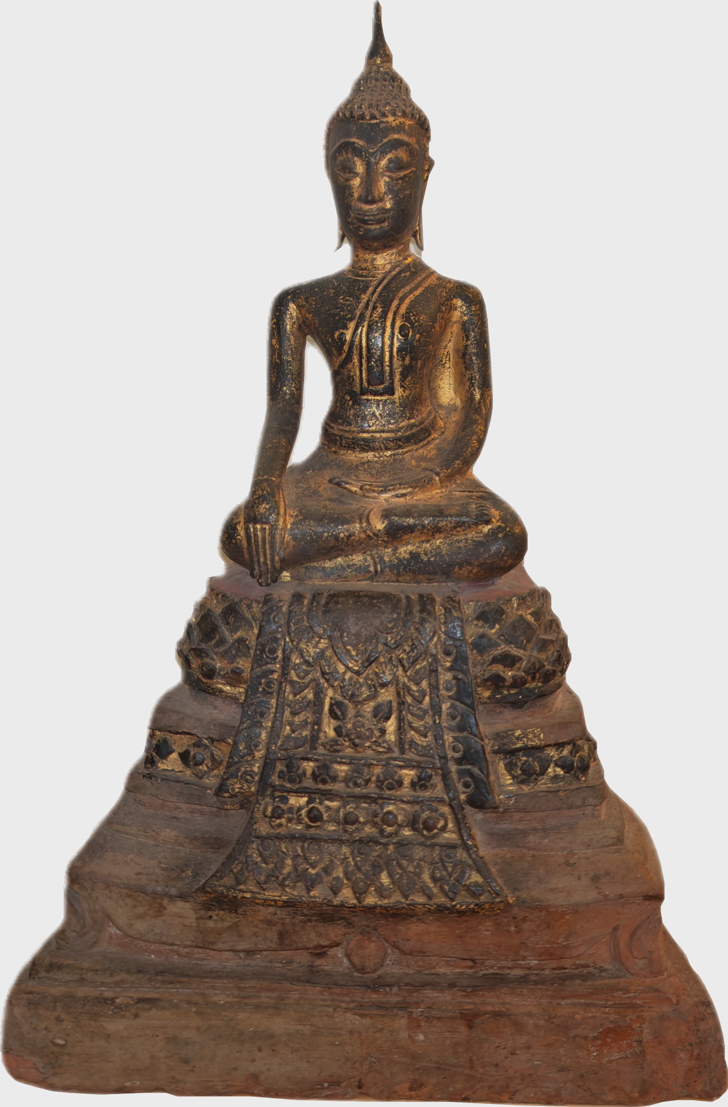 Ayutthaya Buddha on base