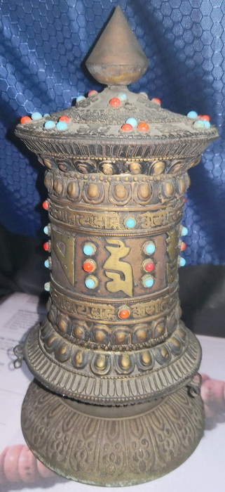 Prayer wheel