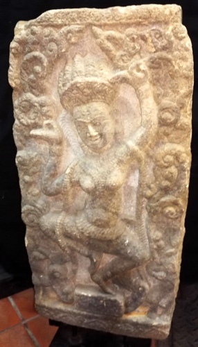 Khmer apsara bas-relief